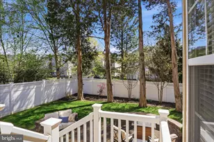 42787 Chatelain Cir, Brambleton, VA 20148 - Photo 54