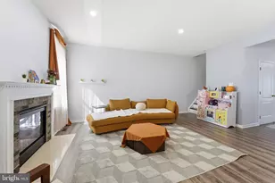 25174 Whippoorwill Terrace, Chantilly, VA 20152 - Photo 6