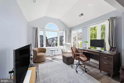 25174 Whippoorwill Terrace, Chantilly, VA 20152 - Photo 14