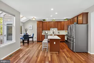 43738 Clemens Terrace, Ashburn, VA 20147 - Photo 2