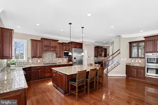 15806 Waterford Creek Cir, Hamilton, VA 20158 - Photo 22