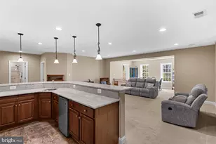 15806 Waterford Creek Cir, Hamilton, VA 20158 - Photo 58