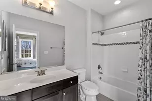 15806 Waterford Creek Cir, Hamilton, VA 20158 - Photo 52