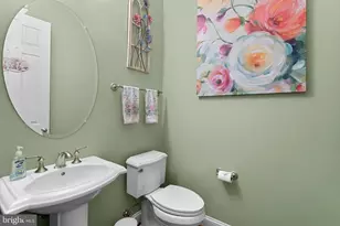 15806 Waterford Creek Cir, Hamilton, VA 20158 - Photo 30