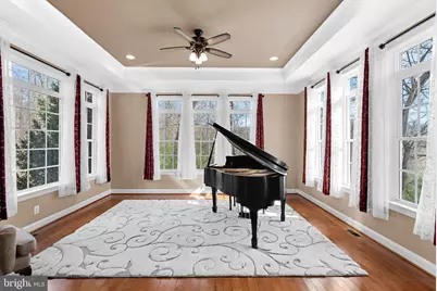 15806 Waterford Creek Circle, Hamilton, VA 20158 - Photo 12