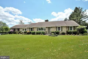 24531 Arcola Mills Dr, Ashburn, VA 20148 - Photo 2