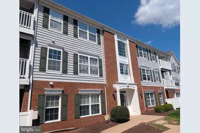 673 Constellation Square SE #J, Leesburg, VA 20175 - Photo 2
