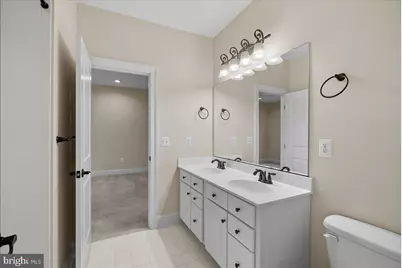 42470 Fawn Meadow Place, Chantilly, VA 20152 - Photo 26
