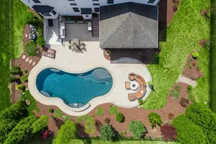 42470 Fawn Meadow Pl, Chantilly, VA 20152 - Photo 10