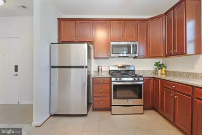 24620 Byrne Meadow Square #300, Aldie, VA 20105 - Photo 4