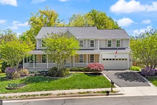 817 Kenneth Pl SE, Leesburg, VA 20175 - Photo 2