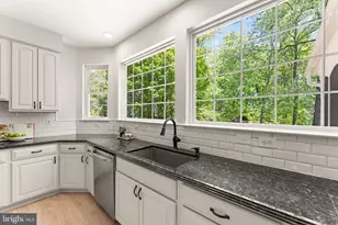817 Kenneth Pl SE, Leesburg, VA 20175 - Photo 32