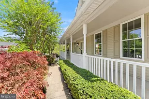 817 Kenneth Pl SE, Leesburg, VA 20175 - Photo 10