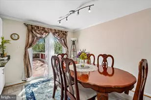 712 N Sterling Blvd, Sterling, VA 20164 - Photo 8