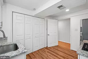 712 N Sterling Blvd, Sterling, VA 20164 - Photo 28