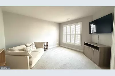 19913 Naples Lakes Terrace, Ashburn, VA 20147 - Photo 24