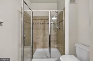 19464 Promenade Dr, Leesburg, VA 20176 - Photo 32