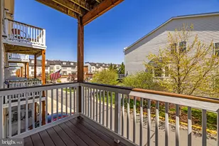 19464 Promenade Dr, Leesburg, VA 20176 - Photo 22