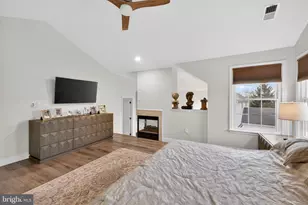 43918 Cheltenham Cir, Ashburn, VA 20147 - Photo 32