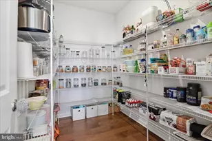 920 California Dr NE, Leesburg, VA 20176 - Photo 16