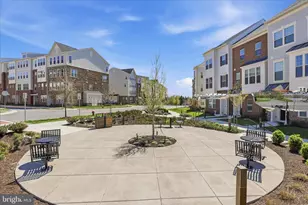 920 California Dr NE, Leesburg, VA 20176 - Photo 40