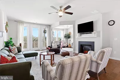 920 California Drive NE, Leesburg, VA 20176 - Photo 6