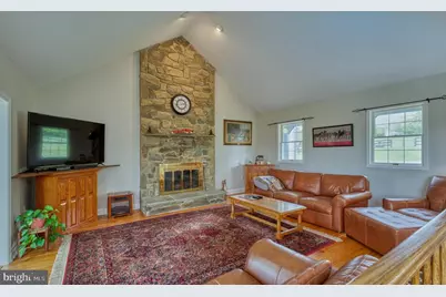 36181 Foxlore Farm Lane, Round Hill, VA 20141 - Photo 20