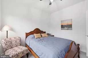 15 S Locust St, Lovettsville, VA 20180 - Photo 32
