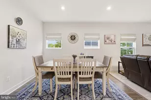 15 S Locust St, Lovettsville, VA 20180 - Photo 16