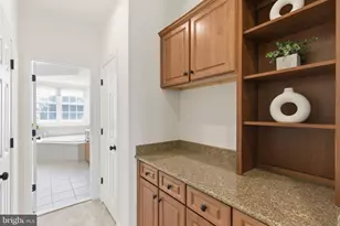 42465 Regal Wood Dr, Brambleton, VA 20148 - Photo 36