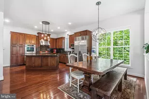 106 Calvary Ct SE, Leesburg, VA 20175 - Photo 4
