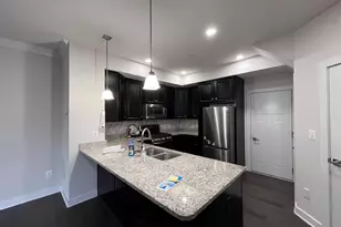 42593 Burbank Terrace, Sterling, VA 20166 - Photo 8