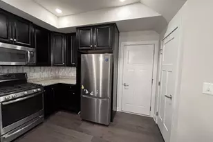 42593 Burbank Terrace, Sterling, VA 20166 - Photo 6