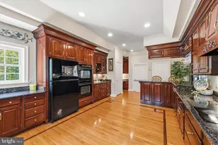 22030 Watson Rd, Leesburg, VA 20175 - Photo 14