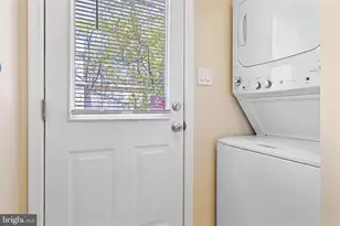 412 S Maple Ave, Purcellville, VA 20132 - Photo 20