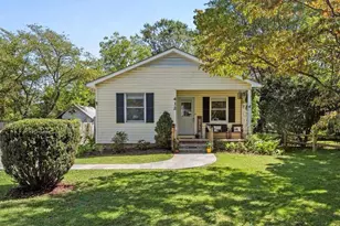 412 S Maple Ave, Purcellville, VA 20132 - Photo 1