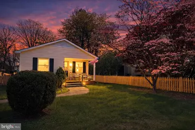 412 S Maple Avenue, Purcellville, VA 20132 - Photo 2