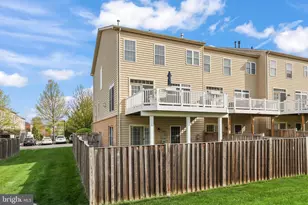 42125 Byrnes View Terrace, Aldie, VA 20105 - Photo 38