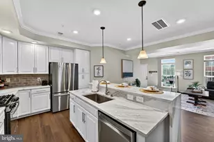 42227 Piebald Square, Aldie, VA 20105 - Photo 8