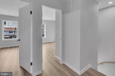 222 N Auburn Drive, Sterling, VA 20164 - Photo 12