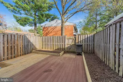 222 N Auburn Drive, Sterling, VA 20164 - Photo 20