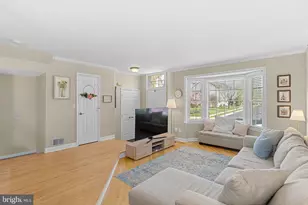 43588 Blacksmith Square, Ashburn, VA 20147 - Photo 4