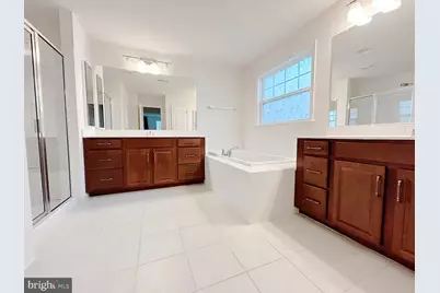 24887 Coventry Grove Court, Chantilly, VA 20152 - Photo 10