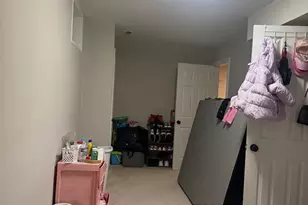 203 Keyes Ct, Sterling, VA 20164 - Photo 32