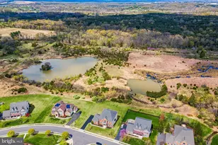 42010 Mill Quarter Pl, Ashburn, VA 20148 - Photo 2