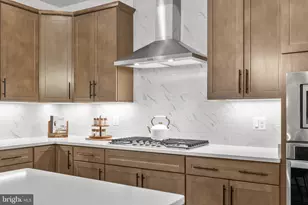 42338 Nelsonville Ter, Brambleton, VA 20148 - Photo 24