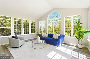 43181 Cardston Pl, Leesburg, VA 20176 - Photo 6