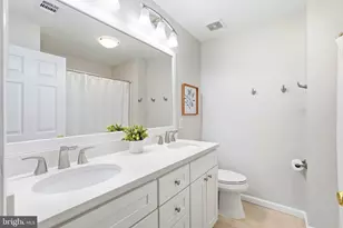 43181 Cardston Pl, Leesburg, VA 20176 - Photo 40