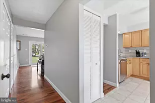 1004 Wythe Ct NE, Leesburg, VA 20176 - Photo 4