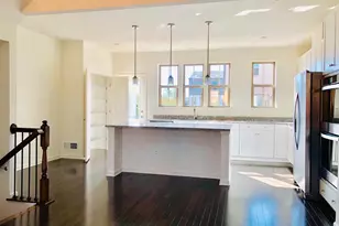 124 Tolocka Terrace NE, Leesburg, VA 20176 - Photo 8